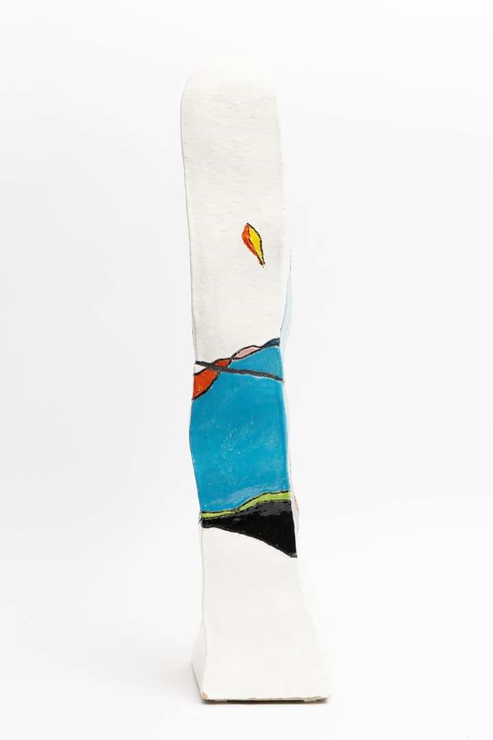 Artwork by Jackie Bouw (1948), Gevormd sculptuur, Made of Polychrome Glazed Sculpture