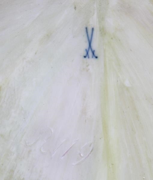 Artwork by Chris Richter, Nixenfang, Made of Porcelain