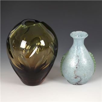 Birnvase aus hellblauem Schaumglas - Emanuel Beránek