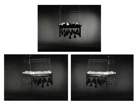 Desaströses Ich - Tischkriese - Jürgen Klauke