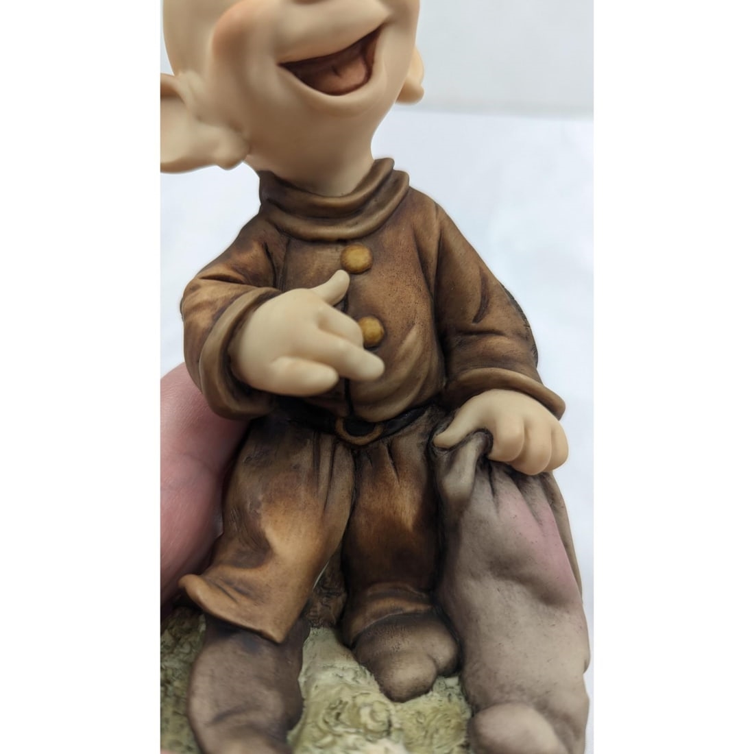 Artwork by Giuseppe Armani, Dopey's New Friend, Made of Figurine