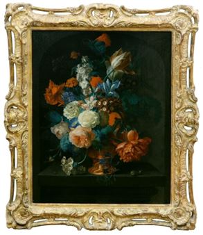 Blumenstillleben in einer Vase, mit Schnecke und Marienkäfer auf einem Steinsockel - Coenraet Conrad Roepel