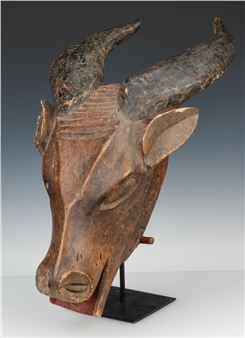 African Guro Buffalo Mask - Guro Kamiguchi