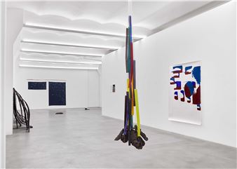 Esther Kläs: Fitting, what - SpazioA