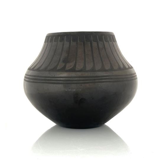 Blackware Pottery Jar - Santana Roybal Martinez