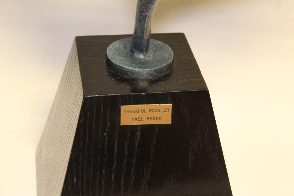 Artwork by Yael Segev, CHEERFUL ROOSTER, Made of Bronze