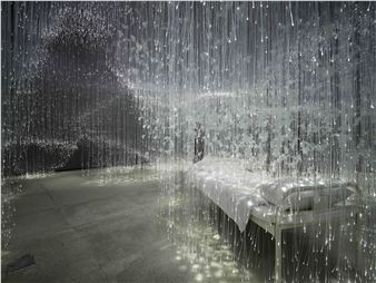 Chiharu Shiota: Echoes Between