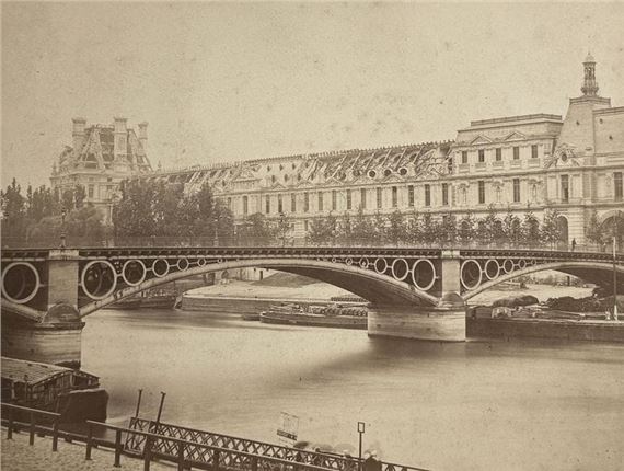 The Louvre from the Carrousel bridge - Pierre Petit