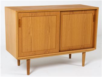 DANISH OAK SIDEBOARD C. 1960S - Poul Hundevad