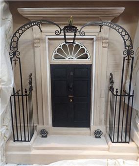 Avenue Auctions - Duke's Auctioneers