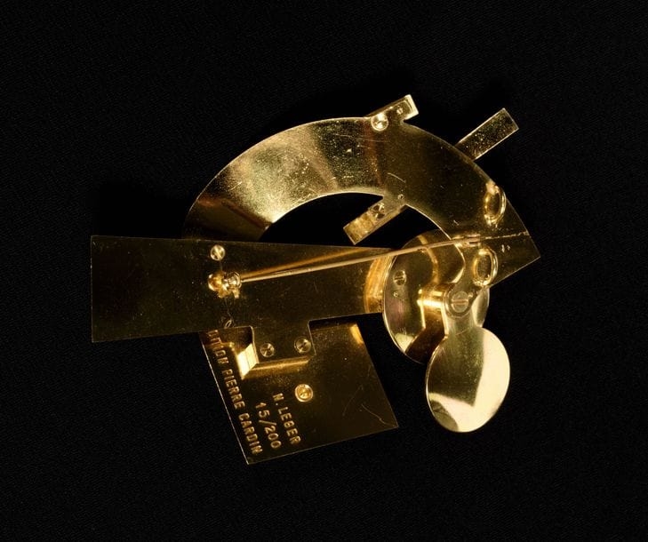 Artwork by Nadia Léger, BROOCH, Made of Gilded Metal