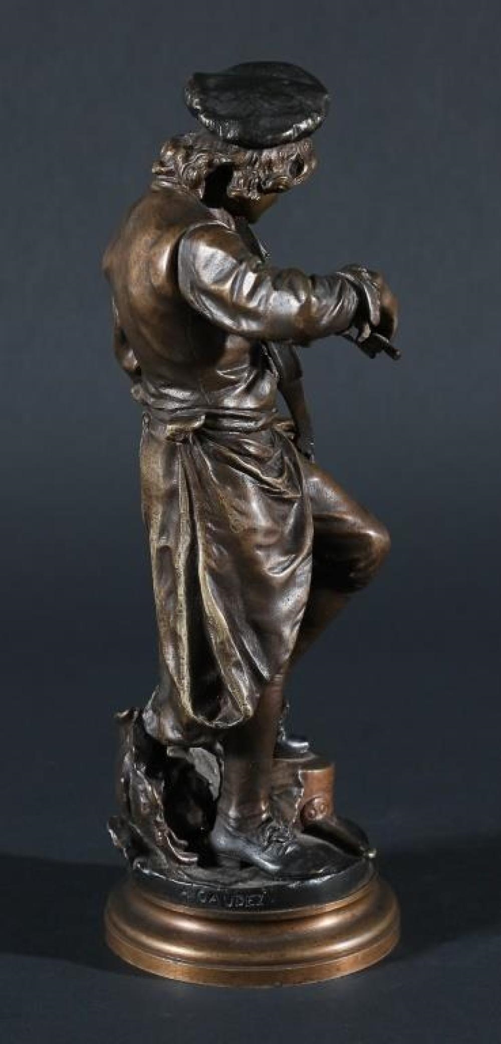 Artwork by Adrien Etienne Gaudez, bronze figure of the musician playing his violin, Made of Bronze