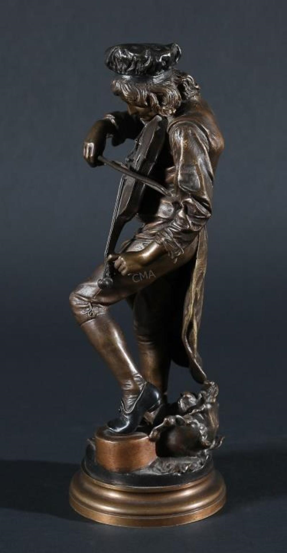 Artwork by Adrien Etienne Gaudez, bronze figure of the musician playing his violin, Made of Bronze