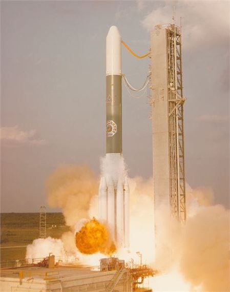 NASA | Rocket takeoff (Circa 2000) | MutualArt