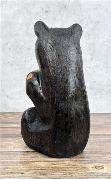 Jeff M. Fleming | Big Sky Carvers Bear Wood Carving | MutualArt