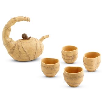 A SET OF CHINESE BAMBOO-FORM YIXING TEAPOT AND FOUR CUPS - Lu Wenxia
