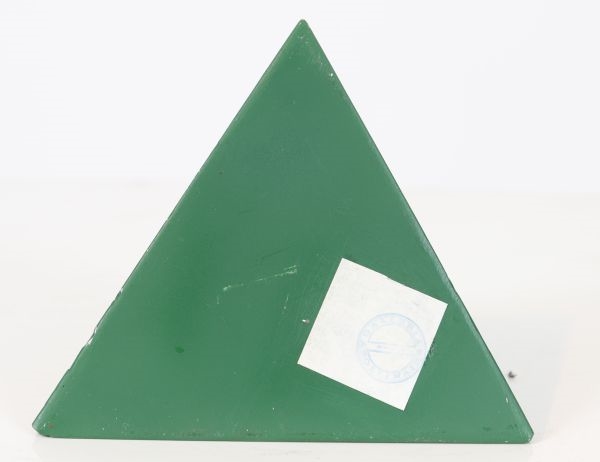 Artwork by Lucio Fontana, Rare pyramide en métal vert, ajouré de cercles épars, Made of Metal