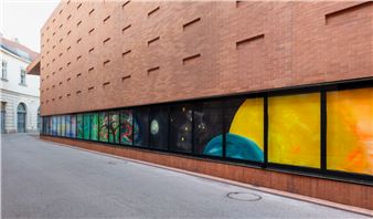 Sophie von Hellermann: Get Your Head Around It