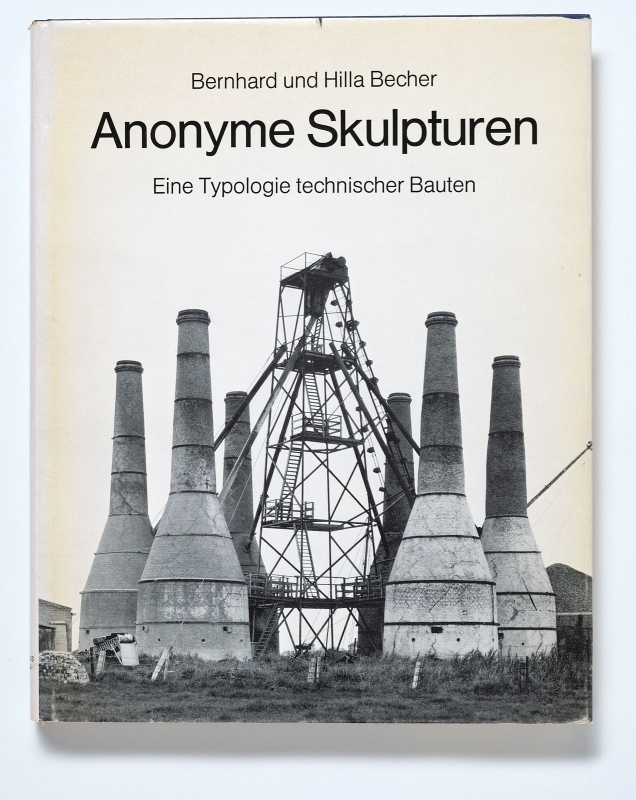 Artwork by Bernd & Hilla Becher, Anonyme Skulpturen - Eine Typologie technischer Bauten, Made of Leineneinband