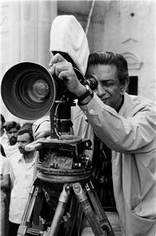 Satyajit Ray: a director always ready for his close-up