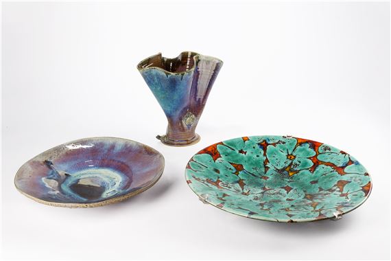 A large charger - Janice Tchalenko