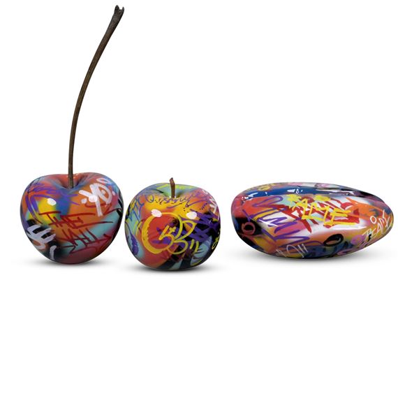 A GROUP OF THREE BULL & STEIN GRAFFITI CERAMIC SCULPTURES