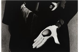 Georgia O'Keeffe Holding Her Favorite Rock in her Rock Collection, 1966 - John Loengard