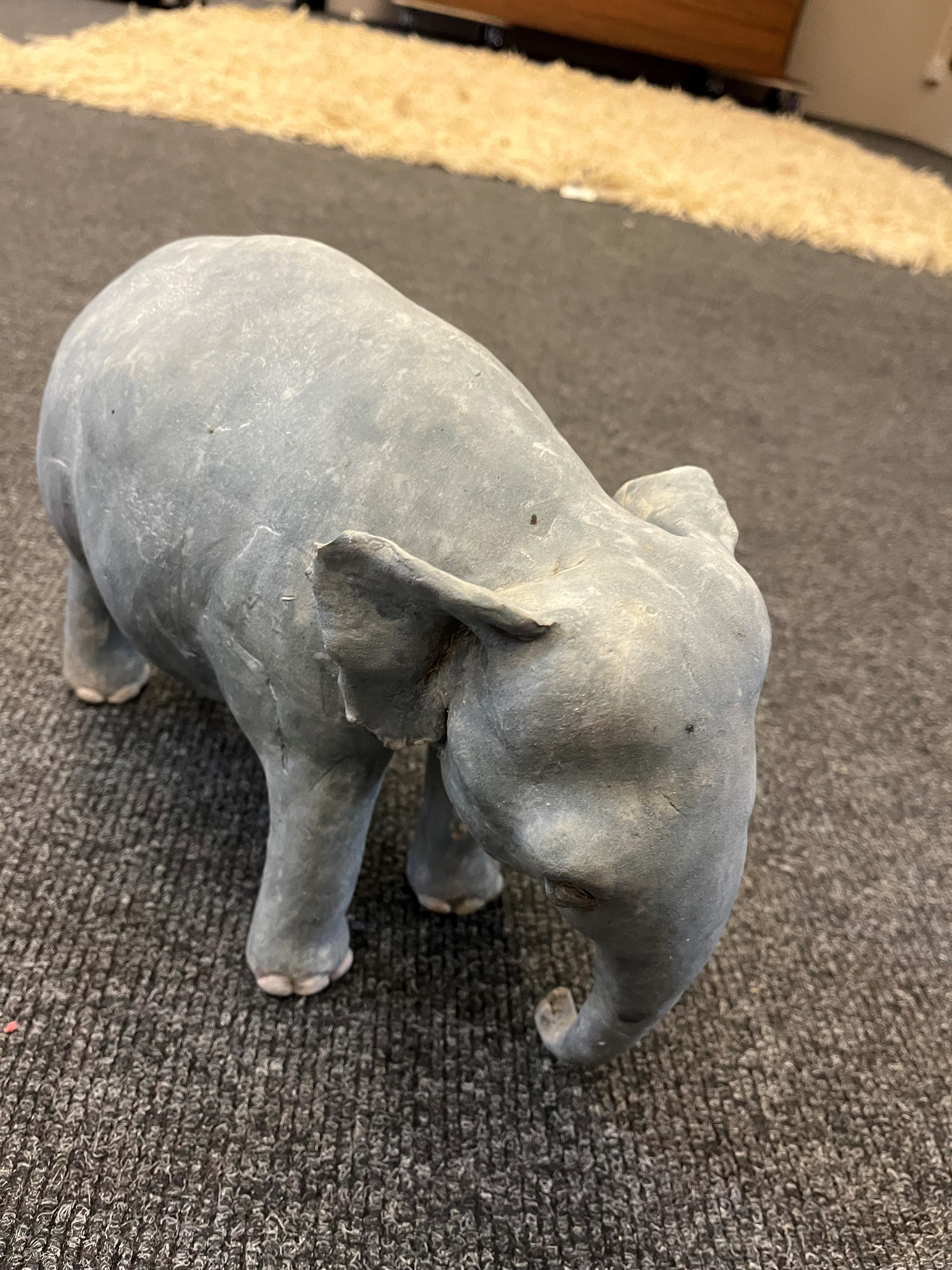 Artwork by Zoe Whiteside, two stoneware elephants, Made of Stoneware