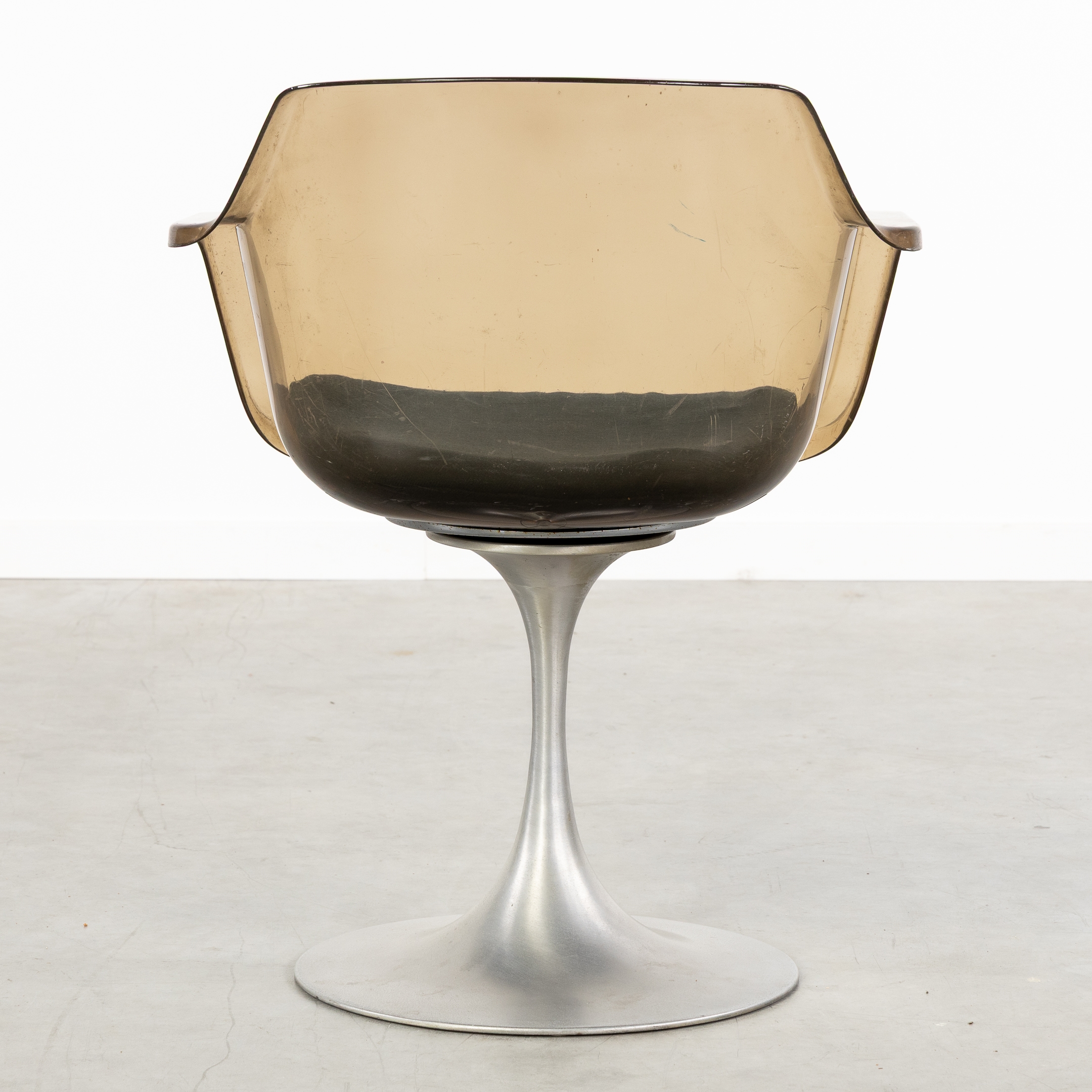 Erwine & Estelle Laverne | A Set of Six Armchairs, Plexiglass and ...