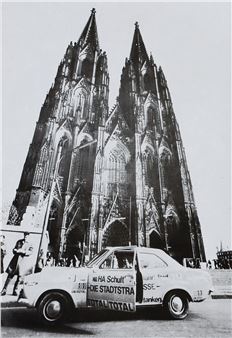 Die Stadtstraße: Der Dom - HA Schult