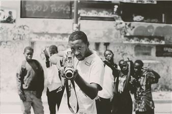 Braquage: Ladj Ly, cité des Bosquets, Montfermeil, vu par JR - JR