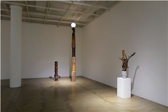 Yoo Hwa Soo - Gallery Artside Seoul