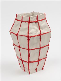 Cornered (Red line - Lucy Tolan