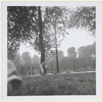 Schwimmbad. Künstlerbuch mit 5 eingeklebten Photographien - Hans-Peter Feldmann