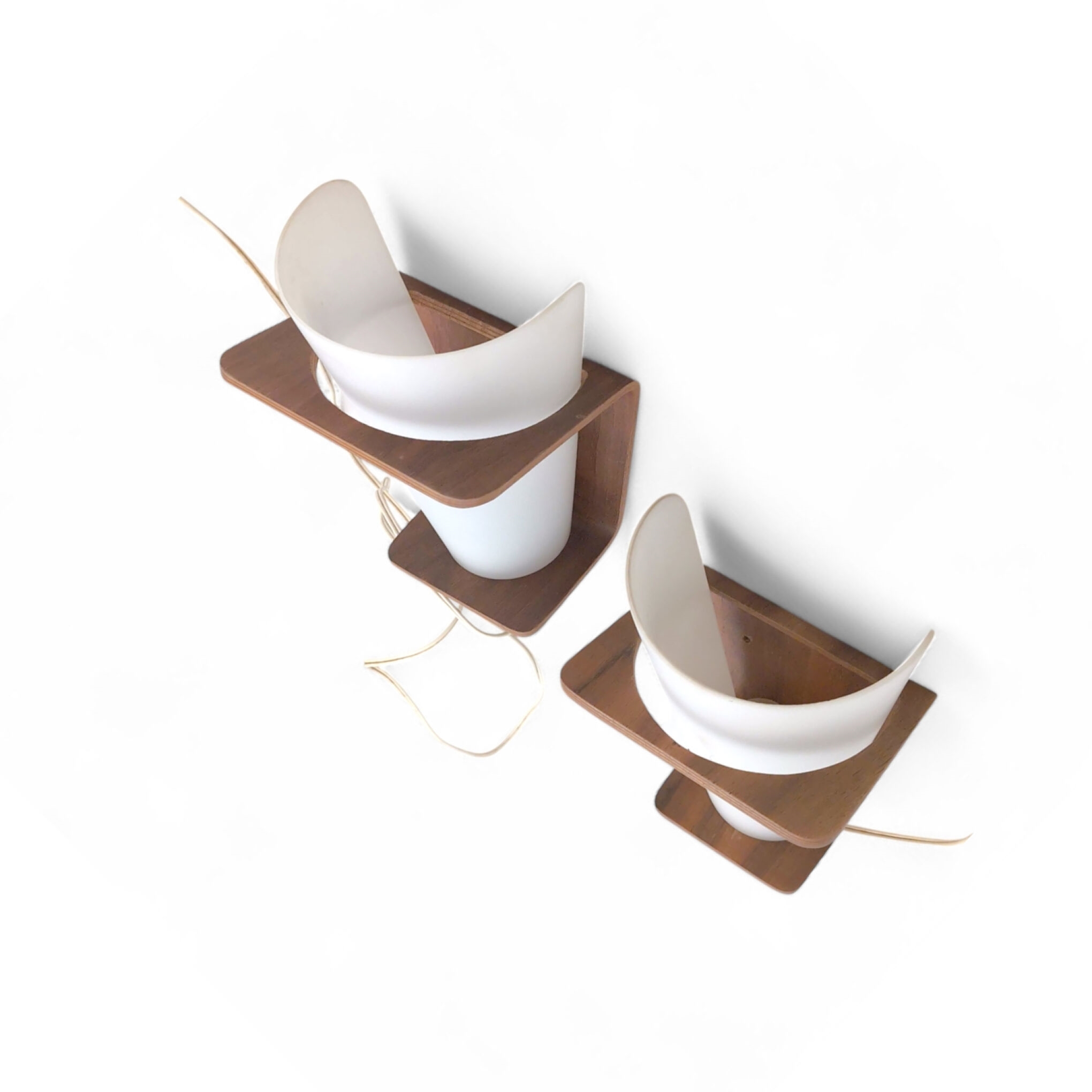 Artwork by Louis Christiaan Kalff, NX 41, Made of Contreplaqué De Teck, Opaline Blanche