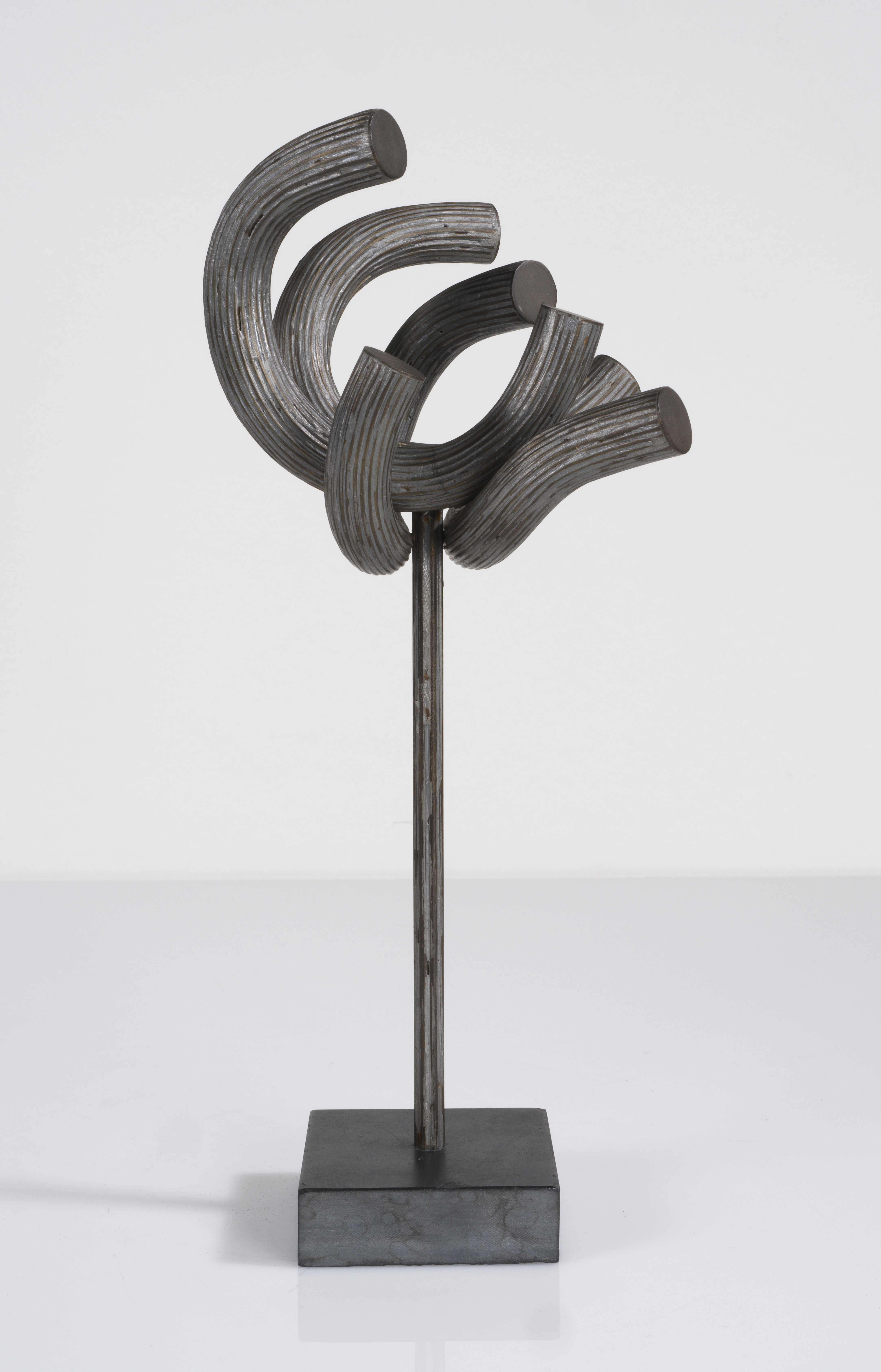 Artwork by Brigitte Matschinsky-Denninghoff, Blume, Made of Brass And Zinc