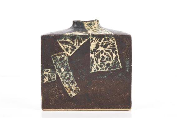 Rectangular Bud Vase - Hiroe Swen