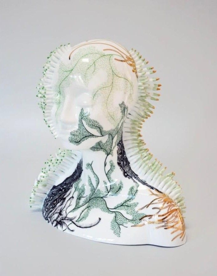 Artwork by Juliette Clovis, Pavona, Made of Limoges porcelain