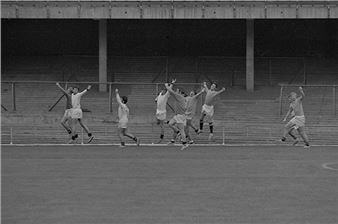 Peter Robinson: Keep off the Grass - The Gallery, De Montfort University