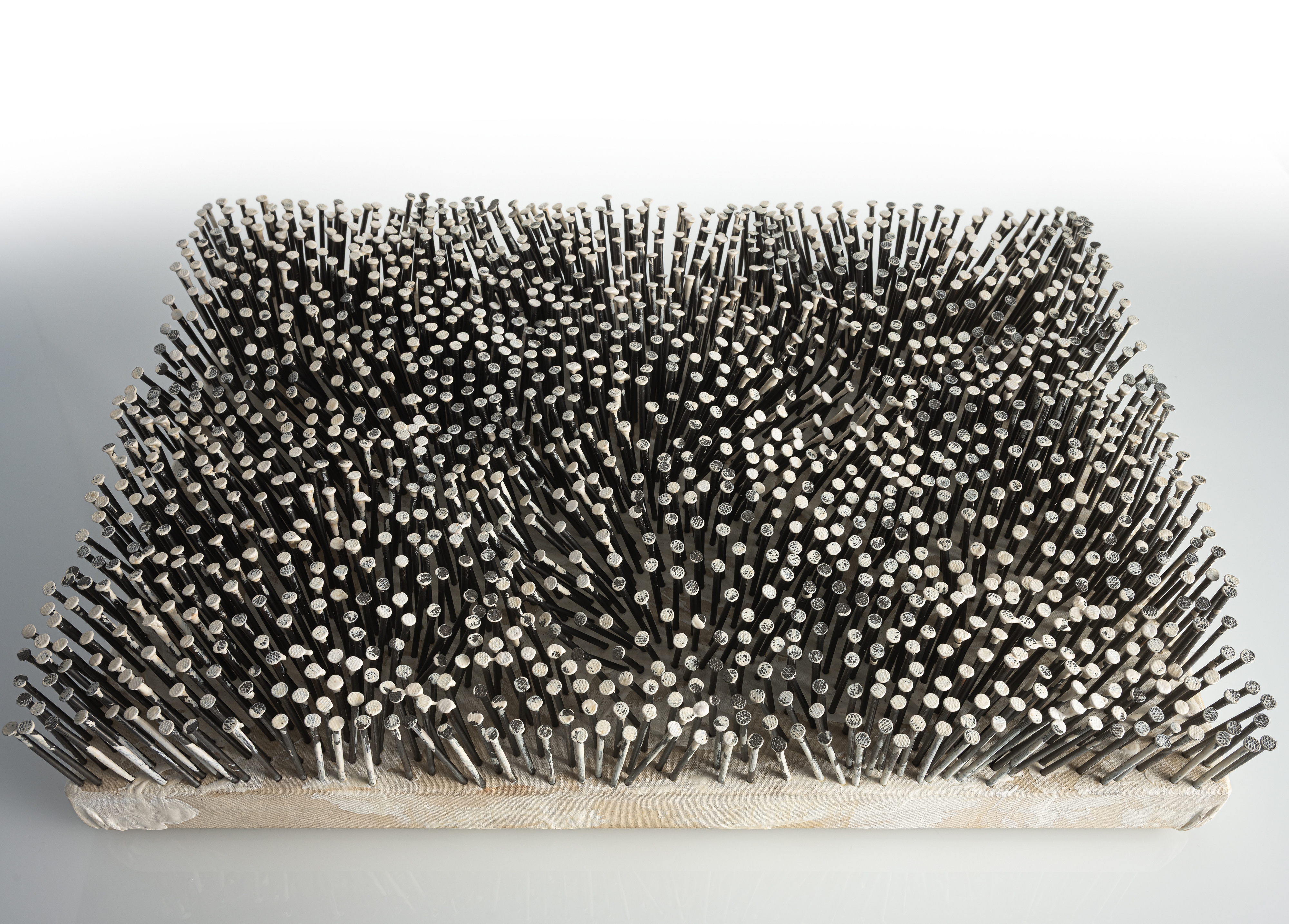 Artwork by Günther Uecker, Feld, Made of Nails And White Paint On Canvas, On Wood