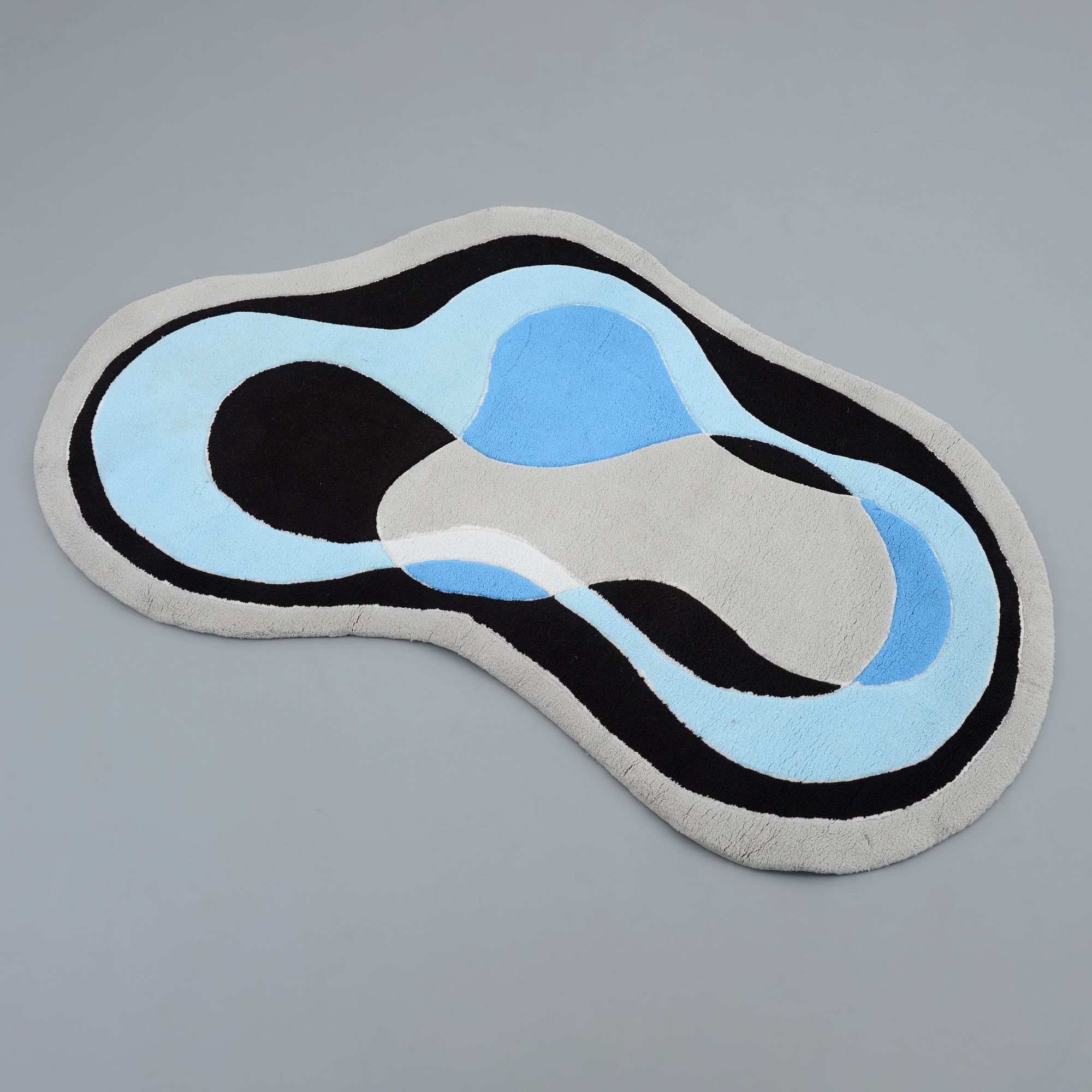Karim Rashid | CONCEPT24 Rug (2004) | MutualArt