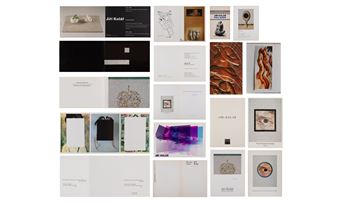 Soubor výstavních katalogů a pozvánek doplněný o jednu monografii M. Lamače - Jiří Kolář