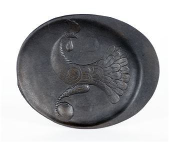 Teller mit Hahndekor