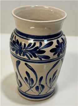 WONDERFUL RACHEL MOROUNEY SIGNED POTTERY - Rachel Morouney