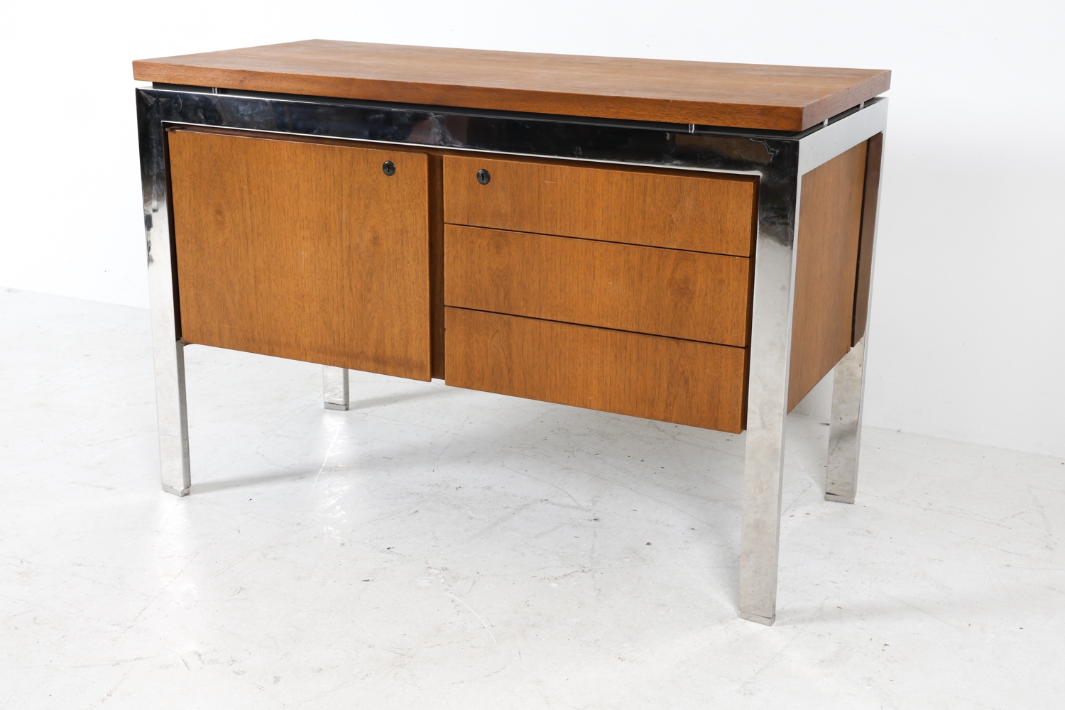 Leon Rosen | LEON ROSEN FOR PACE COLLECTION CREDENZA | MutualArt