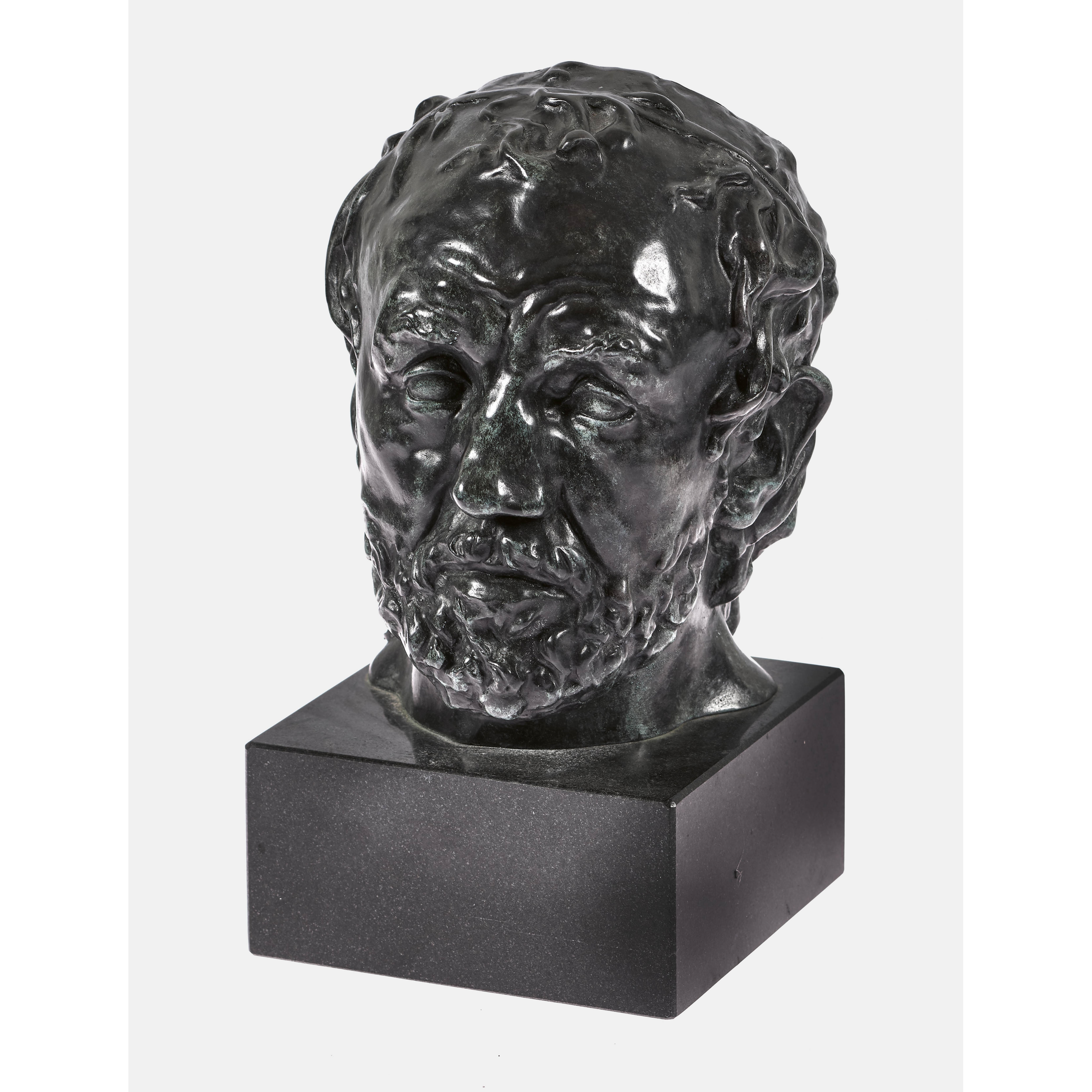 Artwork by Auguste Rodin, L'homme au nez cassé, Made of Bronze, schwarz und grünlich patiniert, Auf schwarzem Steinsockel