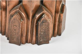 Asian & Decorative Arts, Musical Instruments, Books, Antiques & Collectables - Adam Partridge Auctioneers & Valuers