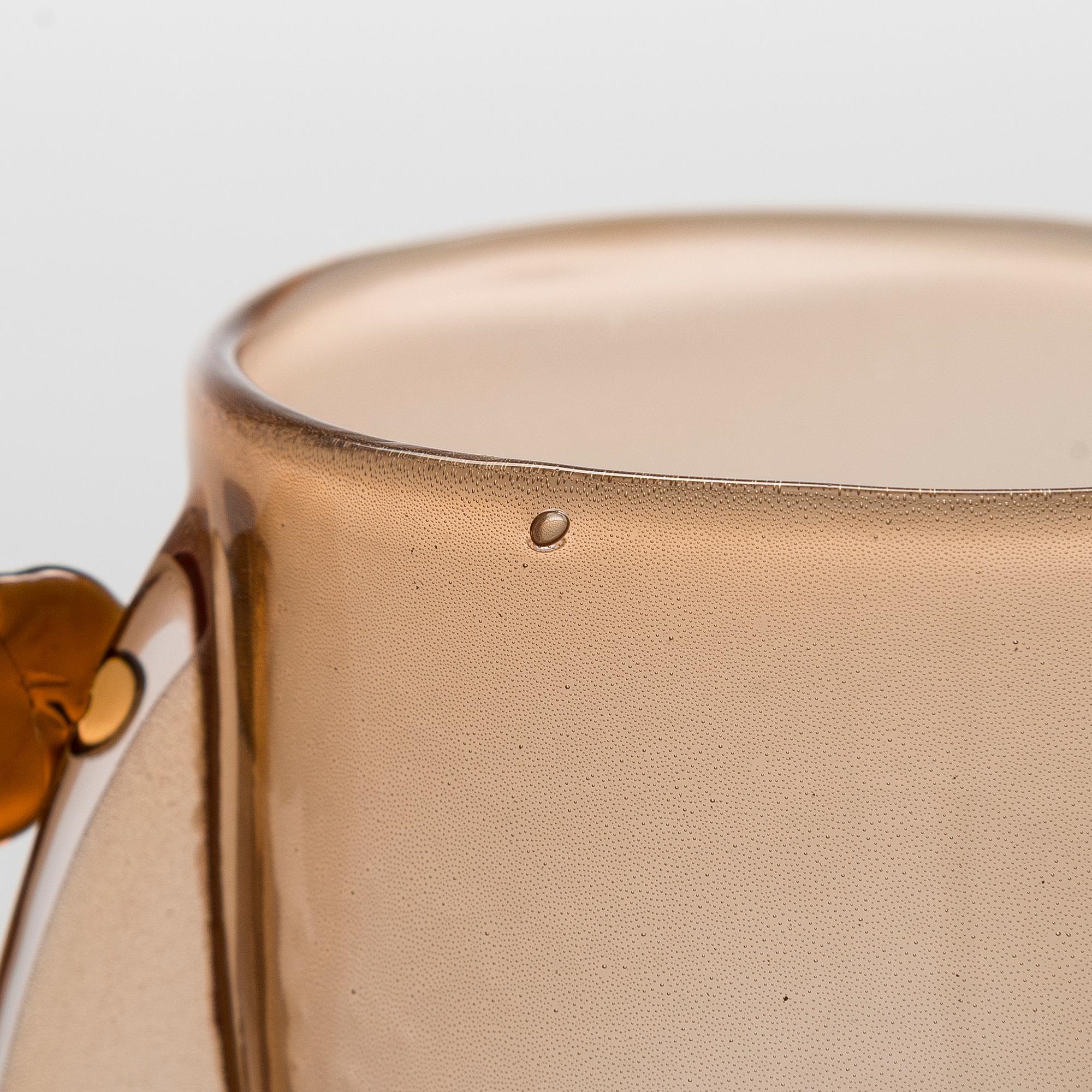 Artwork by Oiva Toikka, Art glass signed Oiva Toikka Nuutajärvi Notsjö, Made of Art Glass