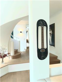 Stratoskate - Tommy Guerrero