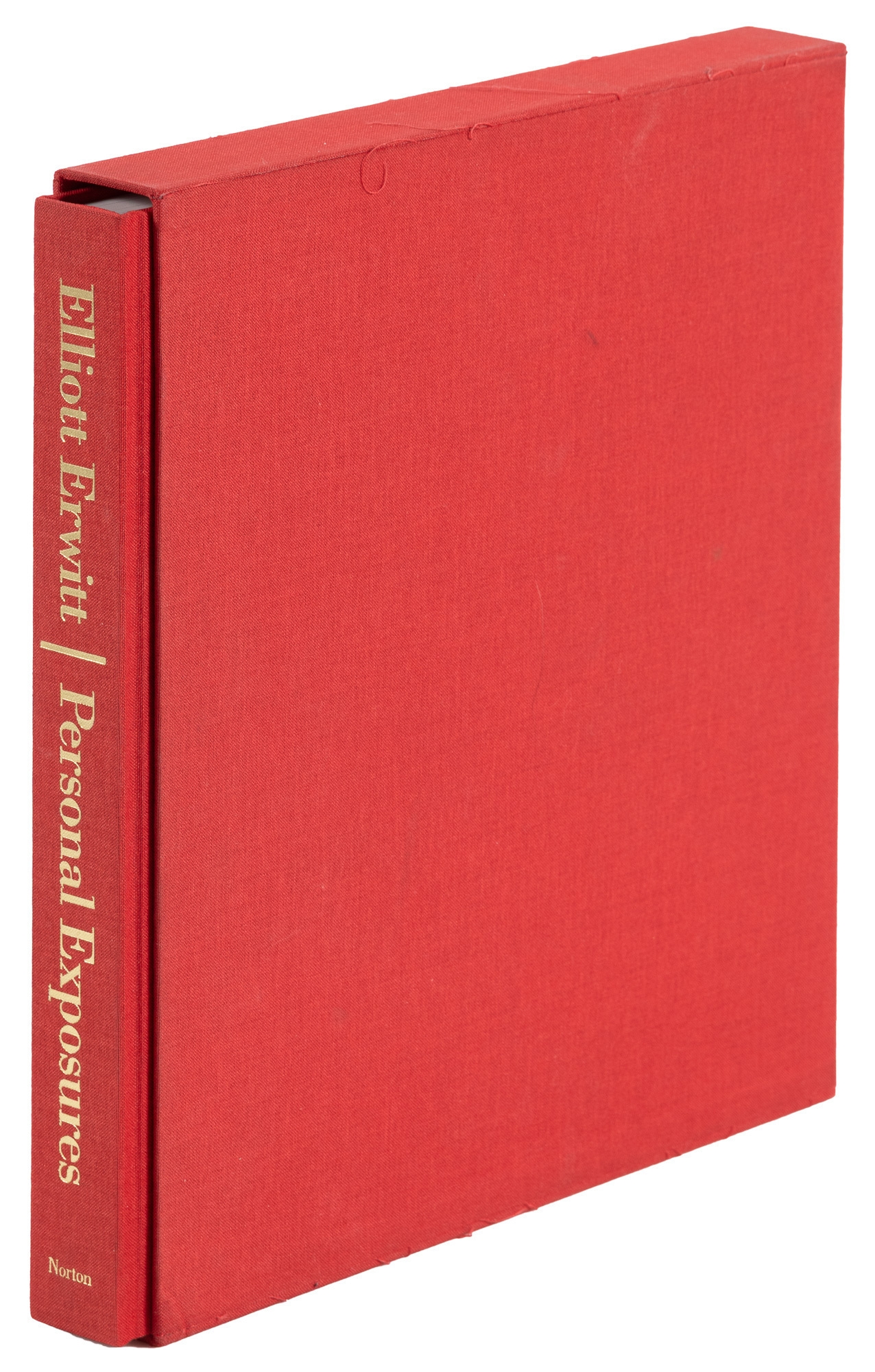 Elliott Erwitt | 1,613 Artworks at Auction | MutualArt